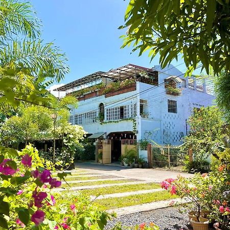 לגאזפי Balai Tinay Guesthouse מראה חיצוני תמונה