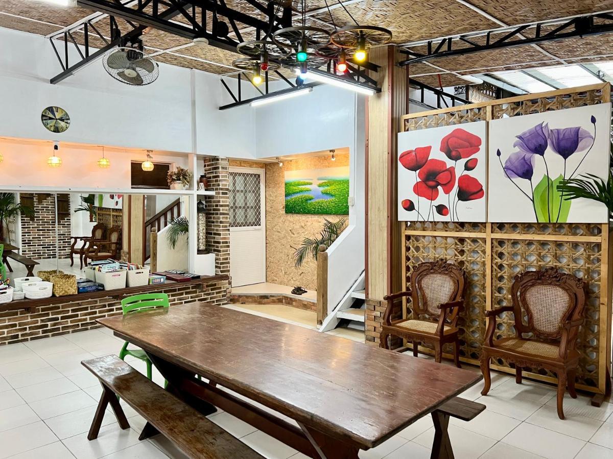 לגאזפי Balai Tinay Guesthouse מראה חיצוני תמונה